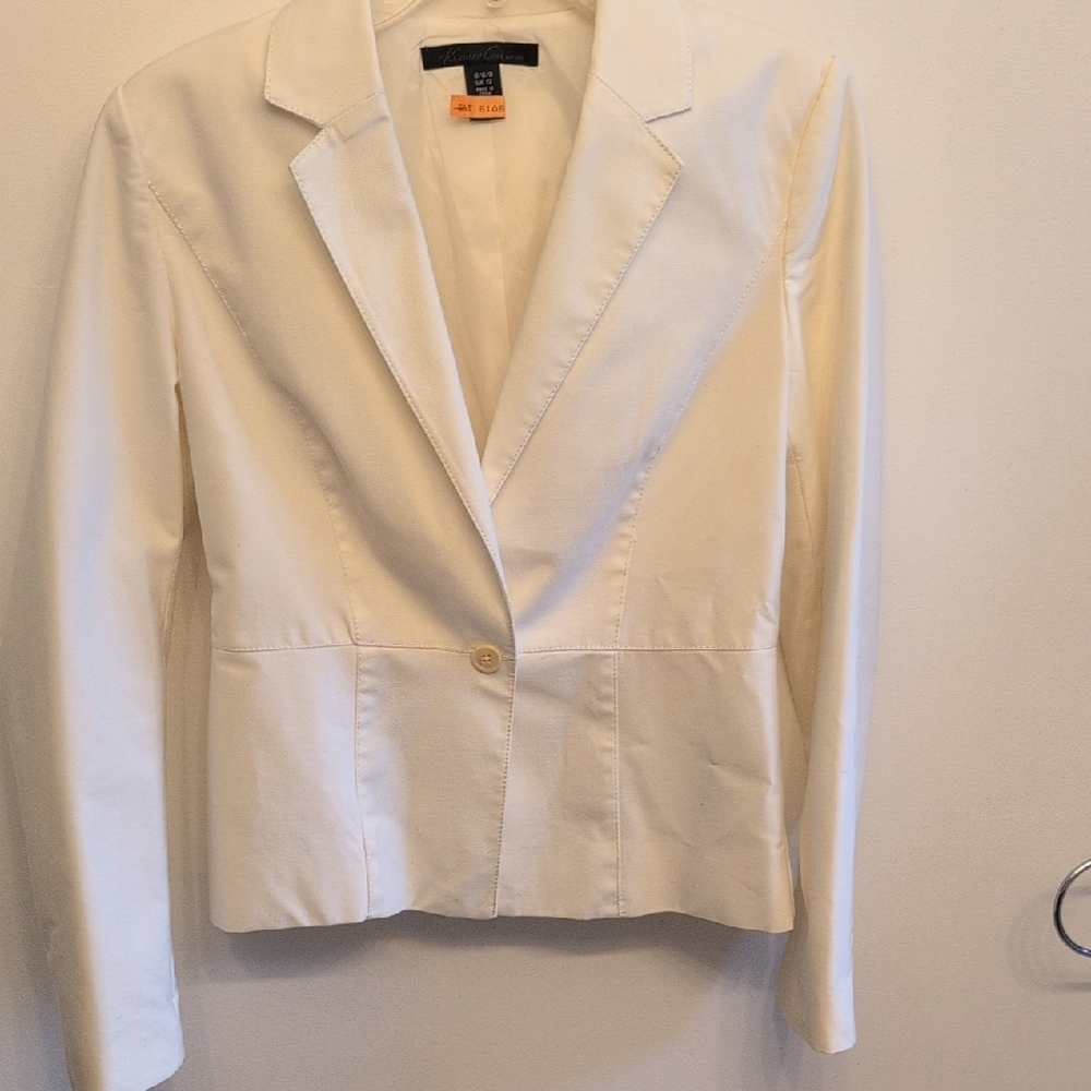 Women's Cream Blazer